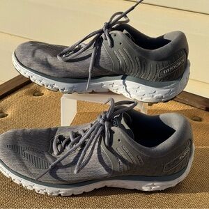 Brooks PureFlow 6 Athletic Women’s Shoes Size 9